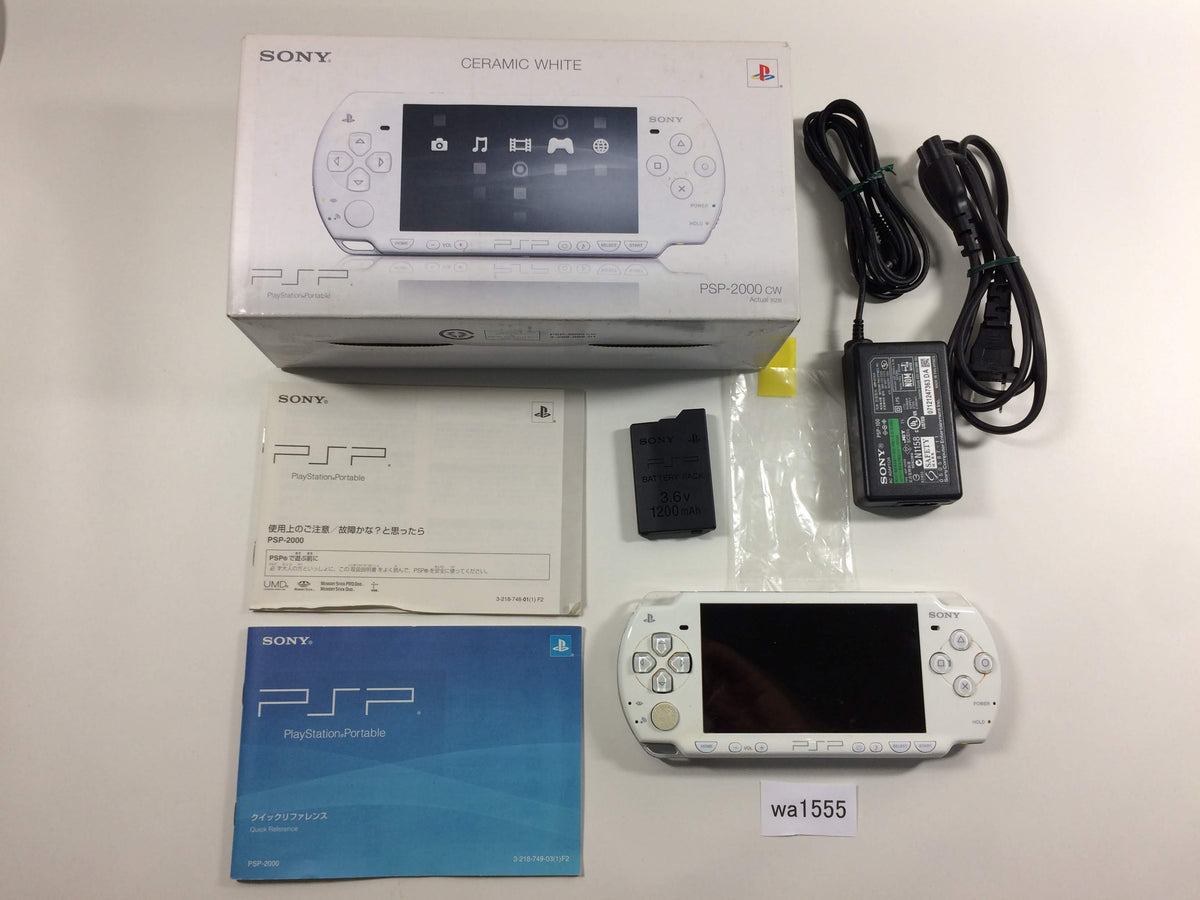 wa1555 PSP-2000 CERAMIC WHITE BOXED SONY PSP Console Japan